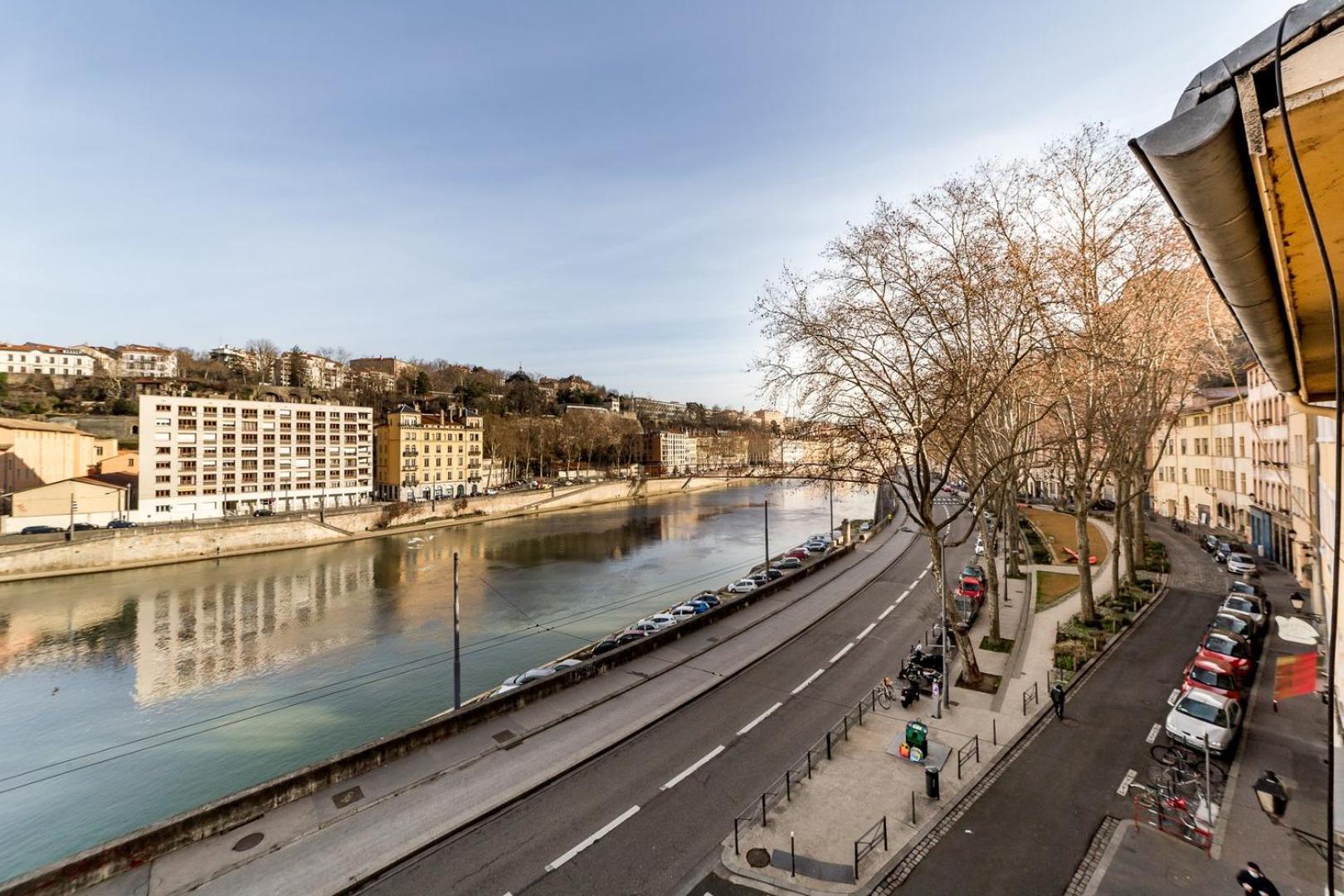 Апартаменти Loft Mezzanine Vue Incroyable Saone Ліон Екстер'єр фото